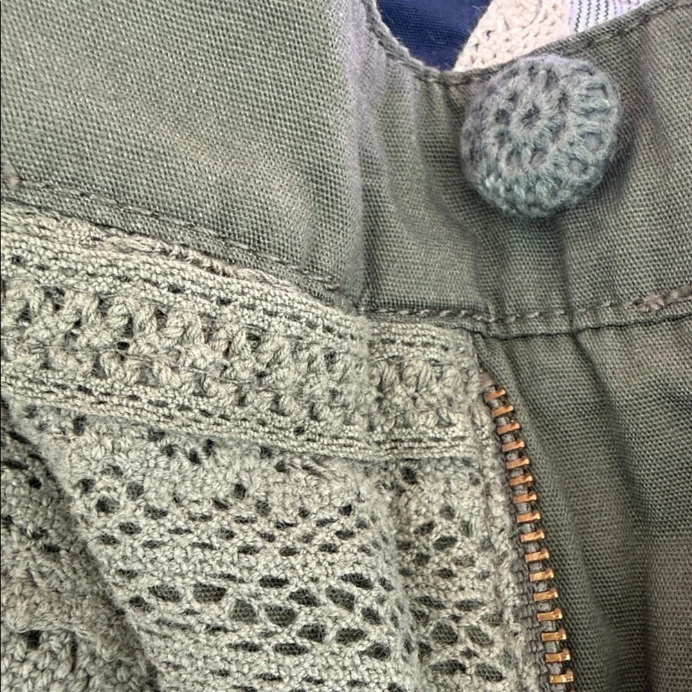 Hollister Olive High Waist Women's Lace Shorts